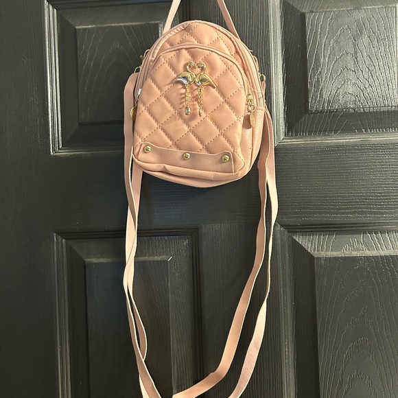 adorable mini flamingo 🦩 backpack - Picture 8 of 9